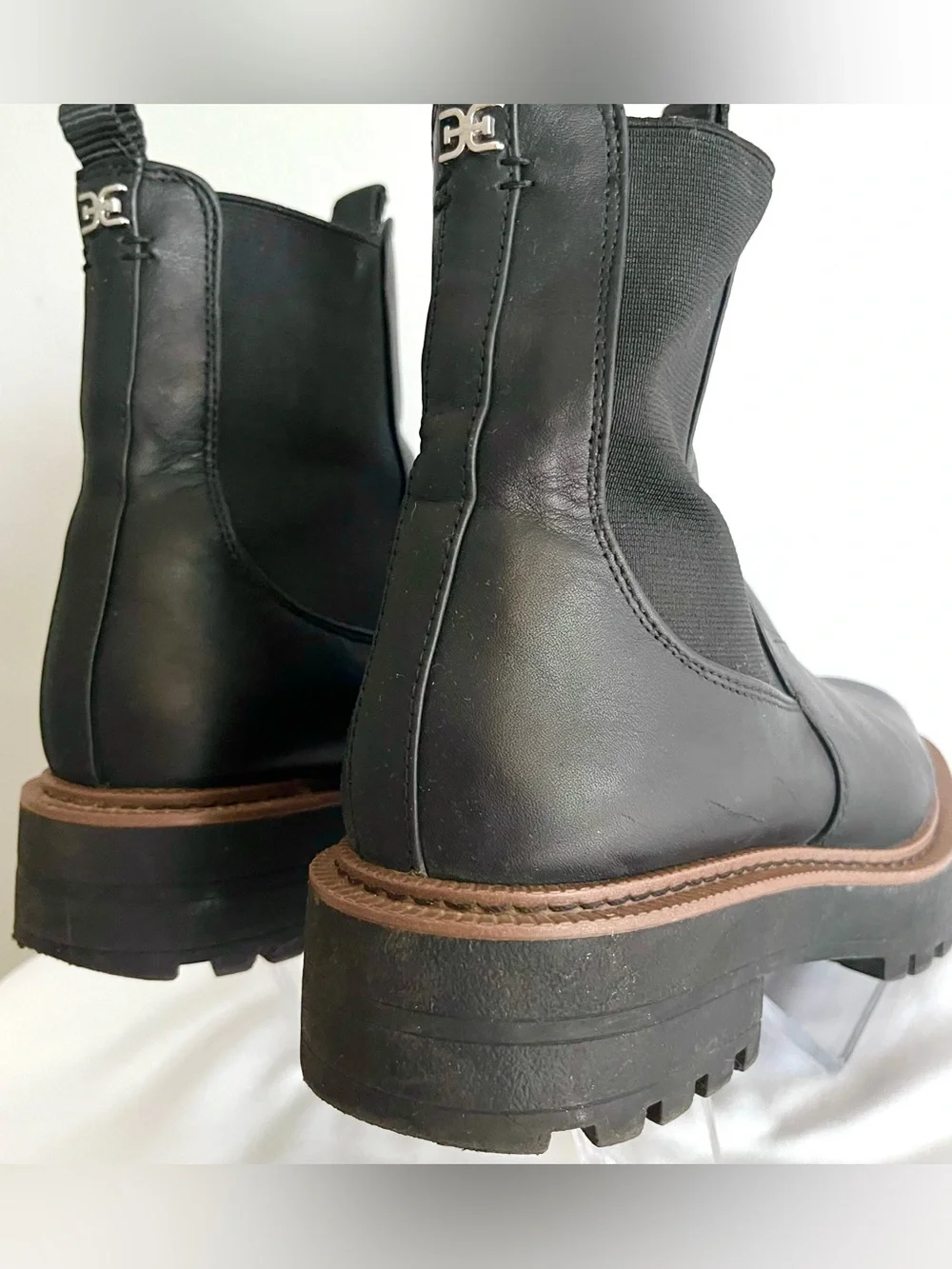 Sam Edelman Women’s Classic  Black Leather Chelsea Lug Boots Size 7 Grunge BTS